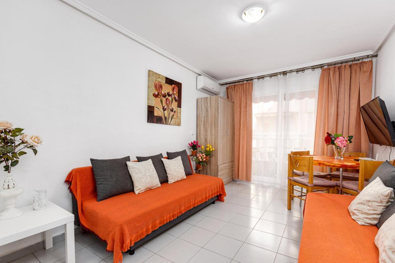 Apartment Studio Relax Almudena Torrevieja Luaran gambar